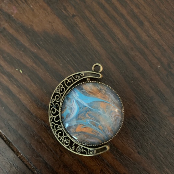 Moon River handmade necklace - Picture 3 of 3